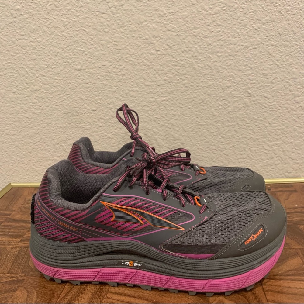 Altra Olympus 2.5 Trail Running Shoes Size: 9